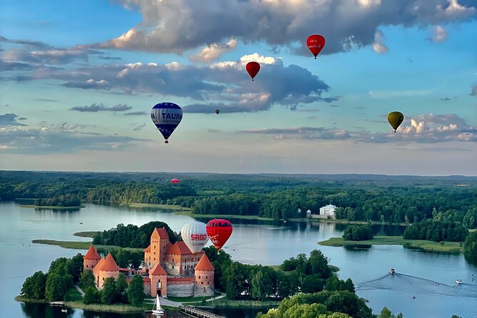 Hot Air Balloon Flight over Vilnius or Trakai - Option 2: Trakai lakes and Trakai Castle, seen the easy way