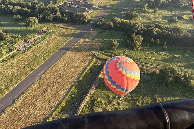 Hot Air Balloon Flight with Cave Breakfast - The silver and obsidian workshop: craft stop with real texture