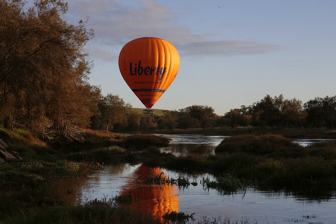 Hot Air Balloon Flights in Perth (Avon Valley) with breakfast - Why Avon Valley sunrise ballooning feels different