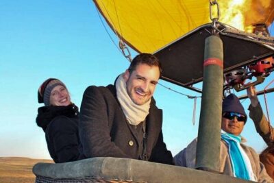 Hot Air Balloon over Segovia with Optional Transfers from Madrid - Where You Start: The EoloFLY Meeting Point and the Morning Rhythm