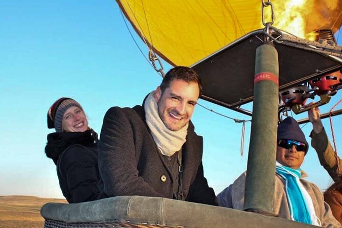 Hot Air Balloon over Segovia with Optional Transfers from Madrid - Where You Start: The EoloFLY Meeting Point and the Morning Rhythm
