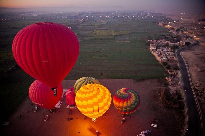 Hot Air Balloon Ride and Tour to Valley of Kings Luxor- Special Offer - Valley of the Kings: tombs explained with an Egyptology guide