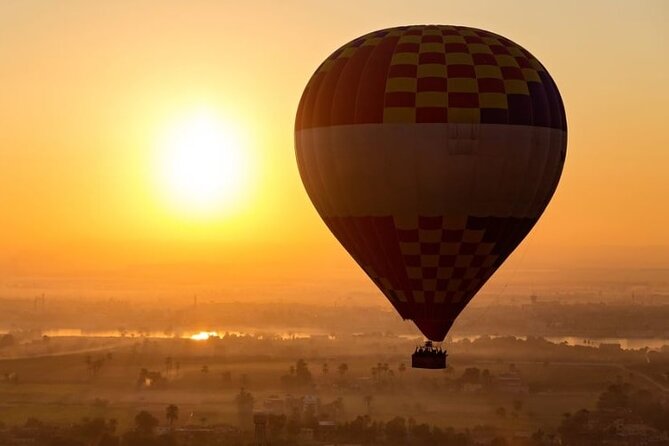 Hot air Balloon Ride In luxor - The Luxor sky at dawn: why the 5:30 am start matters