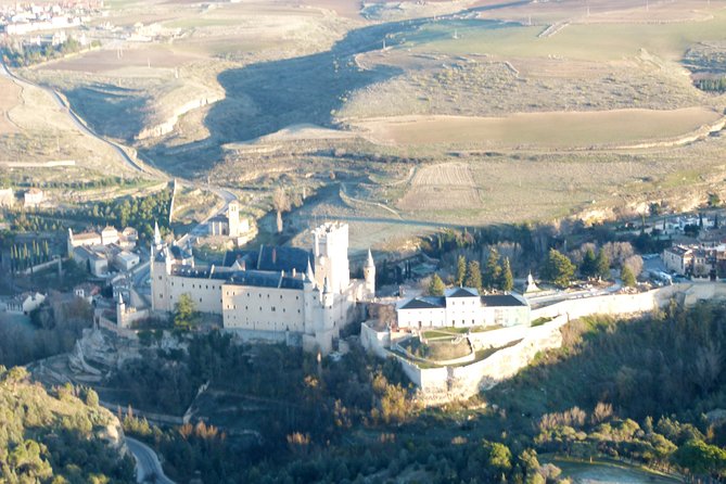 Hot Air Balloon Ride in Segovia with Toast, Picnic and Video - Toast and picnic after landing: Segovia flavors without the rush