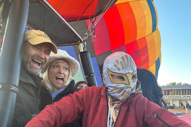 Hot air Balloon ride in Teotihuacan & breakfast in “La Gruta” - Sunrise Balloon Over Teotihuacan: The Real Reason This Works