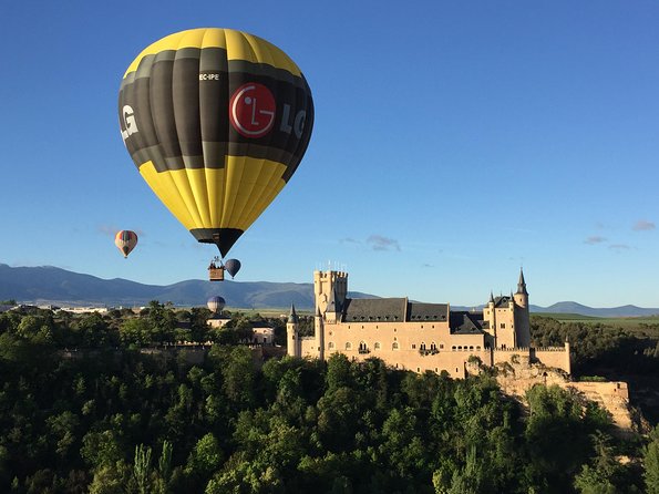 Hot-Air Balloon Ride over Segovia with Optional Transport from Madrid - Brunch, Cava Toast, and the Post-Flight Pace