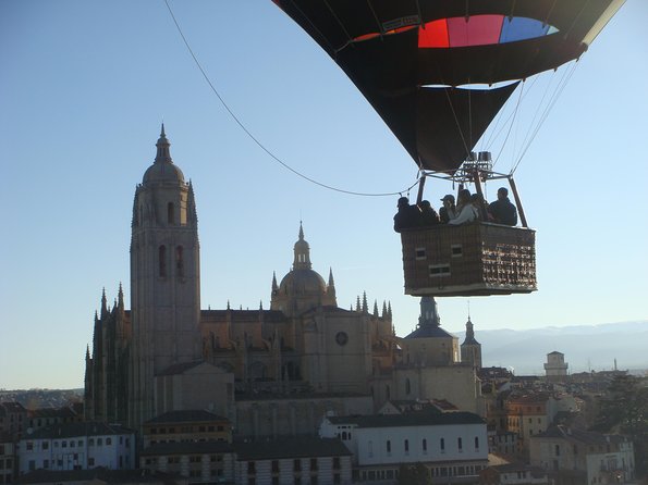 Hot-Air Balloon Ride over Segovia with Optional Transport from Madrid - Photos, Video, and That Download Link: Avoiding the Usual Headaches