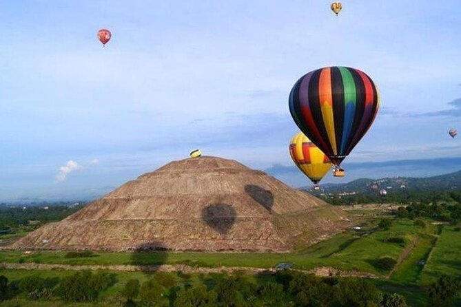 Hot Air Balloon Ride over Teotihuacan - From Fiesta Americana Reforma to the ruins fast