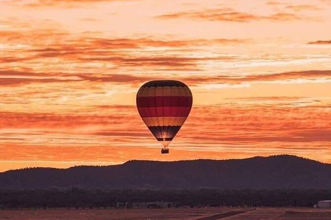 Hot Air Balloon Ride Over the Atlas Mountains - Mint tea and bread: the small moment that carries real meaning