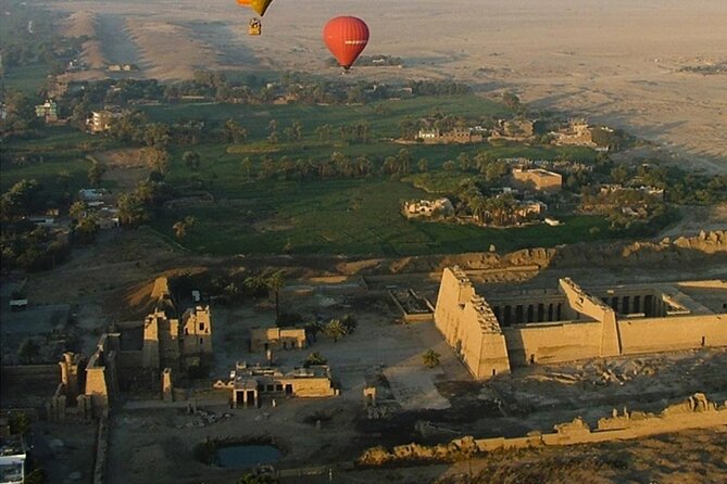 Hot-air Balloon ride, Visit the Kings Valley, Hatshepsut temple, - Hatshepsut Temple at Deir el-Bahari: how the terraces help the story