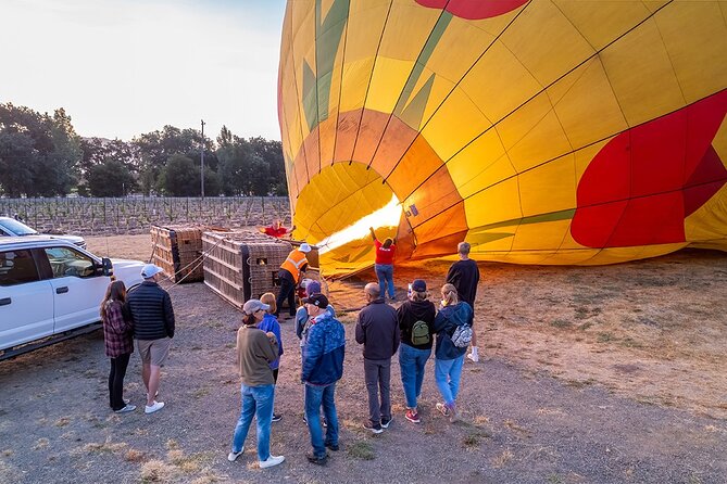Hot Air Balloon Rides in Napa Valley - Why a Hot Air Balloon Over Napa or Sonoma Starts Just After Sunrise