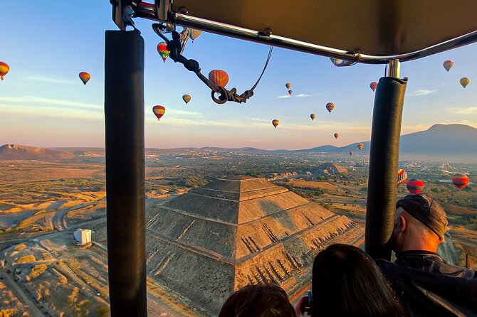 Hot Air Balloon Rides in Teotihuacan with Breakfast - More Than a Balloon Ride: What Makes This One Worth the Price