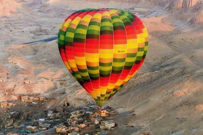 Hot Air balloon Trip in Luxor - Why a Luxor sunrise balloon ride is worth the alarm