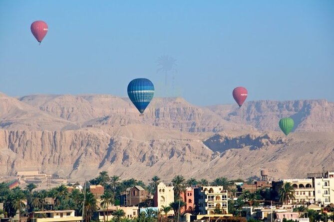 Hot Air Balloon, with Secrets of the West -Luxury Tour - Sunrise Hot Air Balloon Over Luxor: The View and the Timing Reality