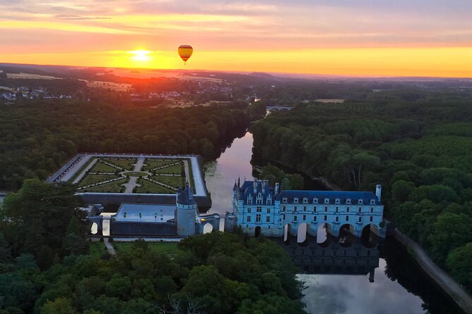 Hot air ballooning: Chambord, Blois, Chenonceau, Cheverny or Chaumont - Why This Loire Valley Balloon Ride Is Different