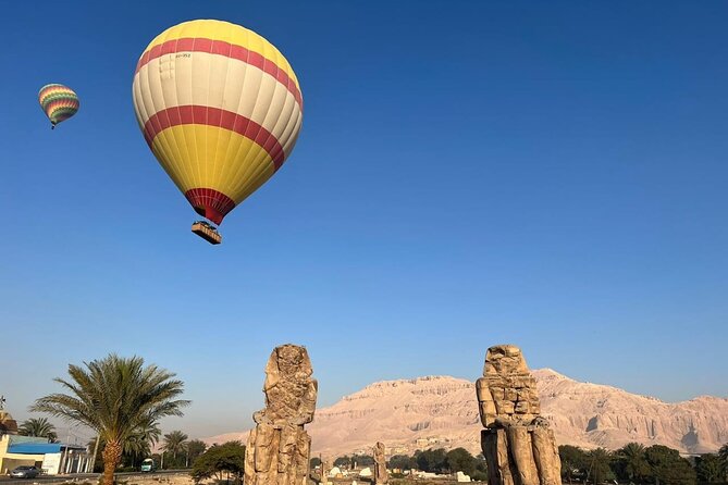 Luxury Hot Air Balloon Ride in Luxor with Transfers Included - Spotting Karnak from the East: The Temple City at Eye Level