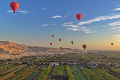 Luxury Sunrise Hot Air Balloon Breathtaking Views of the balloons - Pickup, breakfast, and the early-morning rhythm