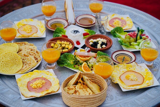 Marrakech:Hot Air Balloon Ride Over the Atlas&Berber Breakfast - Safety, pilots, and keeping the ride feeling personal
