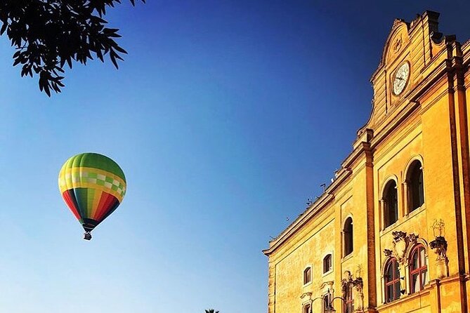 Matera balloon flight for small groups - Safety and the Crew: Look for Experienced Hands