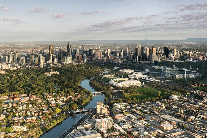 Melbourne sunrise balloon flight & champagne breakfast - Key highlights you’ll care about