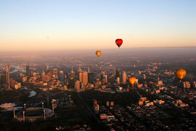 Melbourne sunrise balloon flight only - Sofitel on Collins to the skies: meeting points and how the day runs