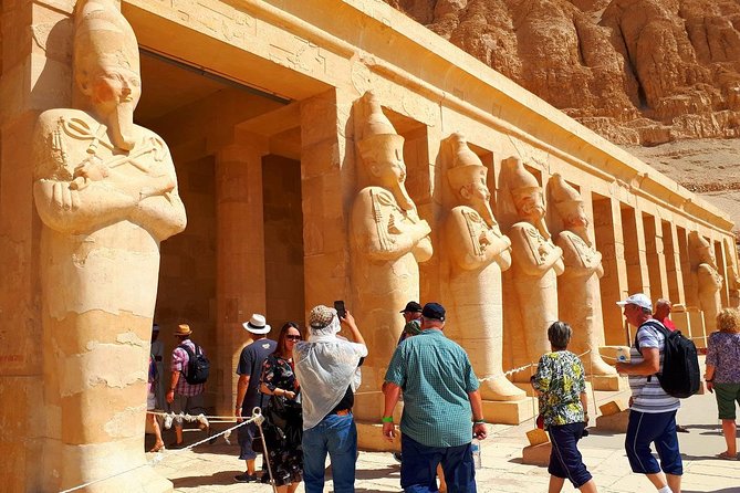Package deal Hot Air Balloon Ride & Full Day Luxor Tour w/Guide Lunch - The 10-hour day plan: how you go from balloon to tombs to temples