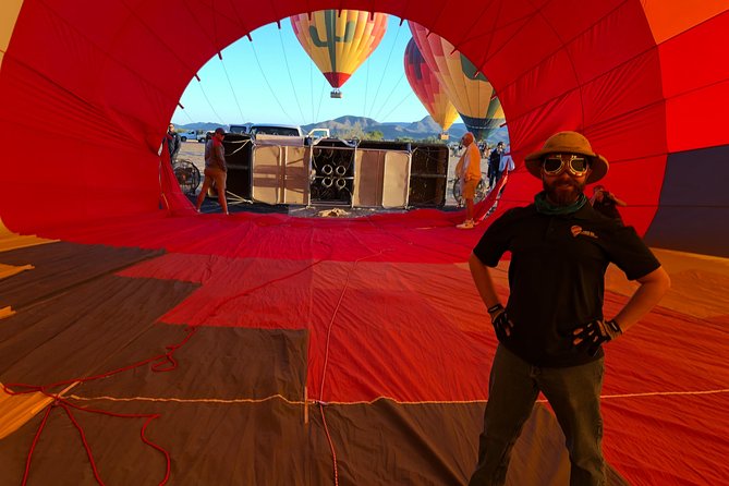 Phoenix area Hot Air Balloon Ride on the Largest Balloon in USA - The landing celebration: champagne toast, desert breakfast, and a classic balloon ritual