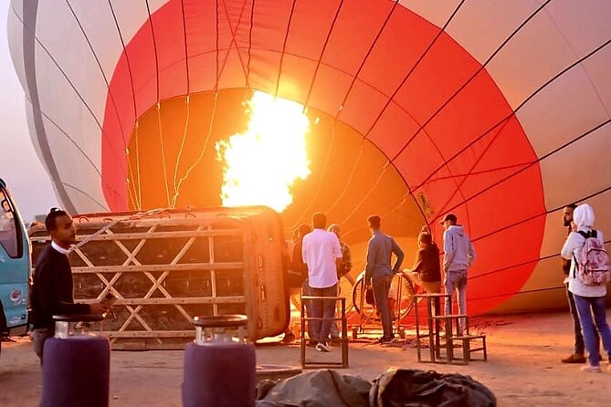 Private Day Tour to Luxor with Hot Air Balloon from Hurghada - Lunch, then a Nile felucca break: the reset you need