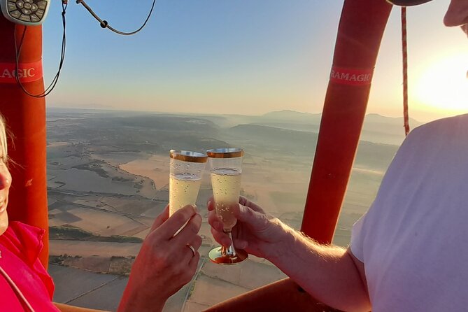 Private Exclusive Ballooning Experience for 4 over Mallorca - What kind of travelers should book this?