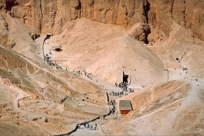 Private Full day tour to Luxor From Hurghada with hot air balloon - Price and value: what $160 really buys you