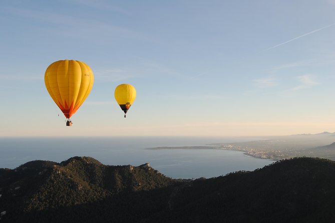 Private Hot Air Balloon Ride in Mallorca with Champagne and Snacks - Key Points I’d Zoom In On