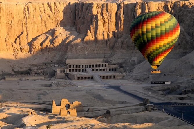 Private Luxor Overnight with Hot Air Balloon from Hurghada - Early pickup, long drive, and the payoff