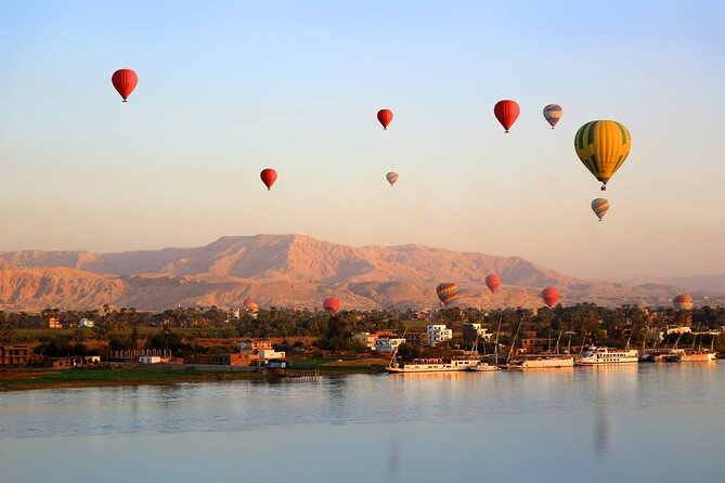 Private Luxor Overnight with Hot Air Balloon from Hurghada - Deir el-Bahari and Hatshepsut: terraced views with meaning