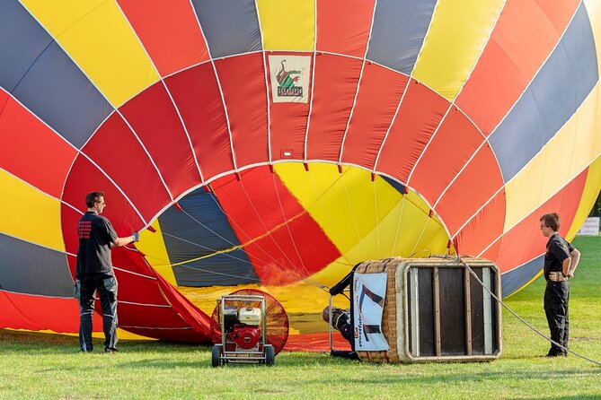 Private Tour: Teotihuacan Pyramids Hot Air Balloon Ride - Private guide, bilingual service, and just your group