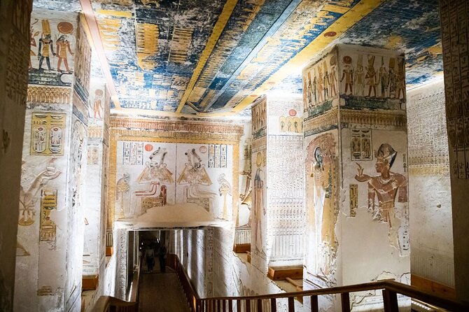 Private Tour to Luxor West and East Banks with Hot Air Balloon,Felucca and lunch - Karnak Temple: where the guide turns a huge site into a story