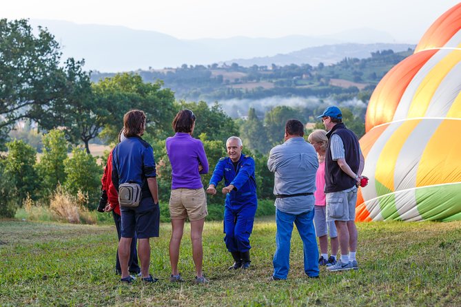 Professional hot air balloon rides at Assisi, Trasimeno in Umbria - Safety and Comfort: What’s Included, What’s Not, and Who Should Think Twice