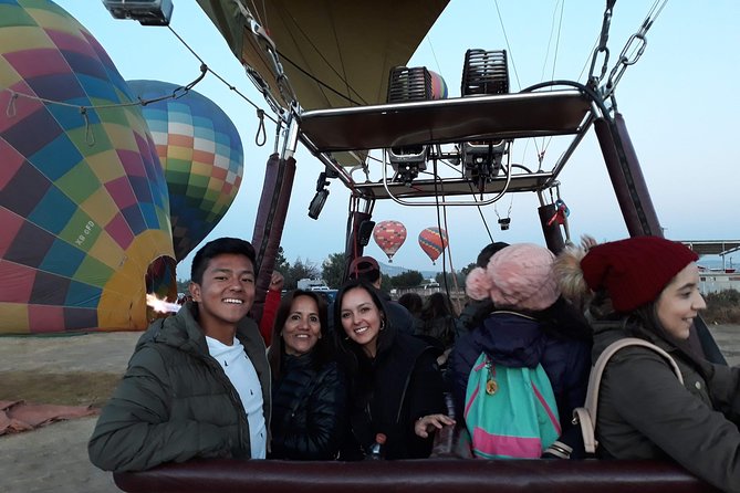 Sunrise at Teotihuacan: Balloon, Food & Beer - Zona Arqueologica de Teotihuacan: Guided Walk, Admission Included