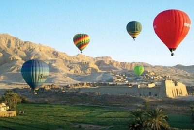 Sunrise Hot Air Balloon with Full Day Tour to the East and West Bank of Luxor - The balloon ride: safety brief, shared basket, and phone-only photos