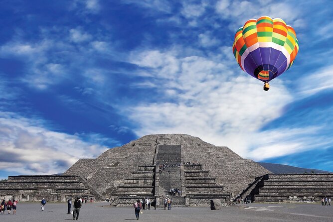 Sunrise HotAir Balloon Adventure Over Teotihuacan's Pyramids - After Landing: Certificate, Drink, Breakfast, Then Pyramids on Foot