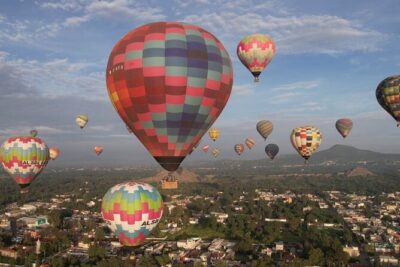 Teotihuacan Balloon Experience with Transportation and Breakfast - The balloon flight over Teotihuacan: what the morning feels like