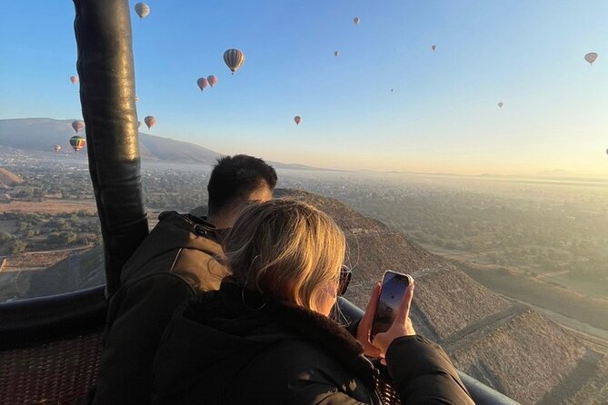 Teotihuacan balloon flight with cave breakfast and CDMX pickup - Key things to know before you go
