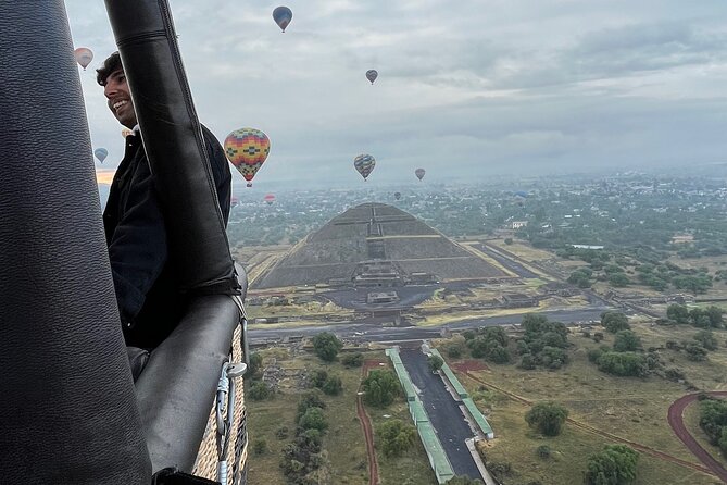Teotihuacan balloon flight with cave breakfast + pyramids - Why this balloon day works (even if you hate crowds)