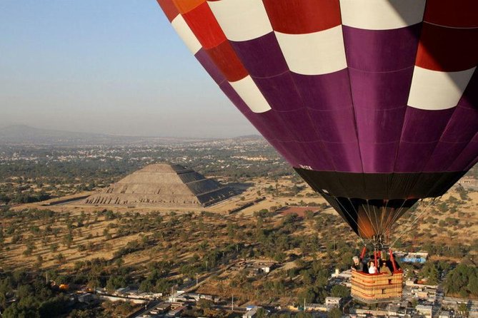 Teotihuacan Hot Air Balloon Ride with Optional Bike or Walking Tour - Teotihuacan on foot: what the guide actually adds