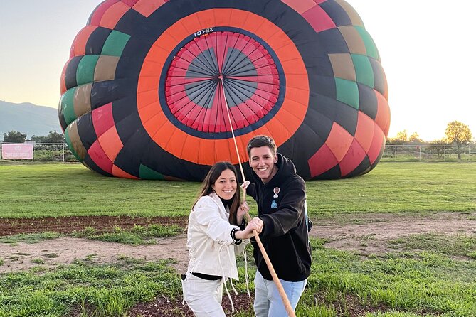 Transportation and Hot Air Balloon Flight Teotihuacán - Landing Rituals: Toast, Flight Certificate, and Breakfast at 8:15