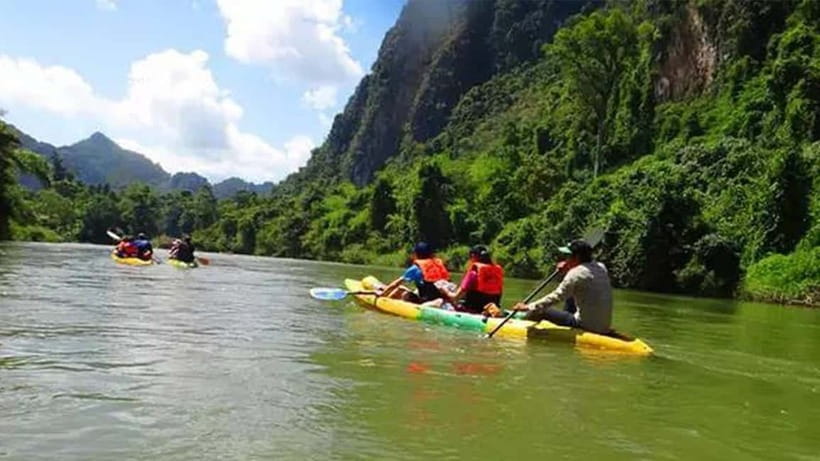 Vang Vieng: Hot Air Balloon,Kayak,Zipline,Blue lagoon1 Tour - Tham Chang Underwater Cave tubing: what to expect in the water