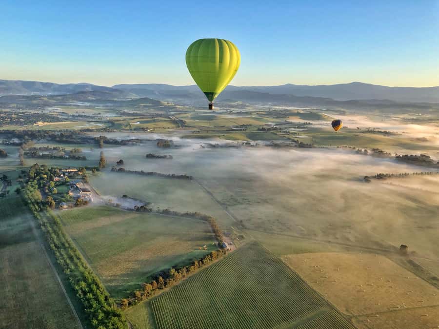 Yarra Valley: Hot Air Balloon Flight & Buffet Breakfast - Meeting at Balgownie Estate and dialing in your sunrise time