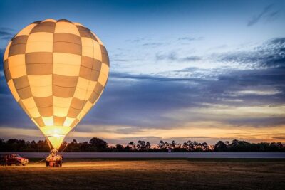 Yarra Valley sunrise balloon flight & champagne breakfast - Hotel Pick-Up, Yarra Glen Meeting Point, and Mobile Ticket Check-In
